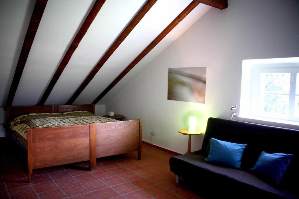 Hostal Punta Del Corno San Felice del Benaco Habitación foto